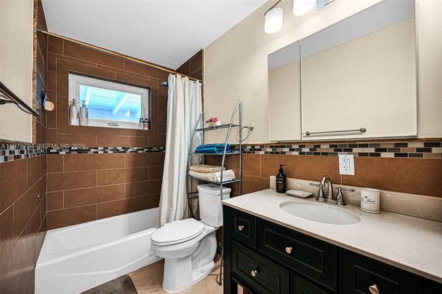 8935 SW 186th Terrace, Cutler Bay, FL 33157