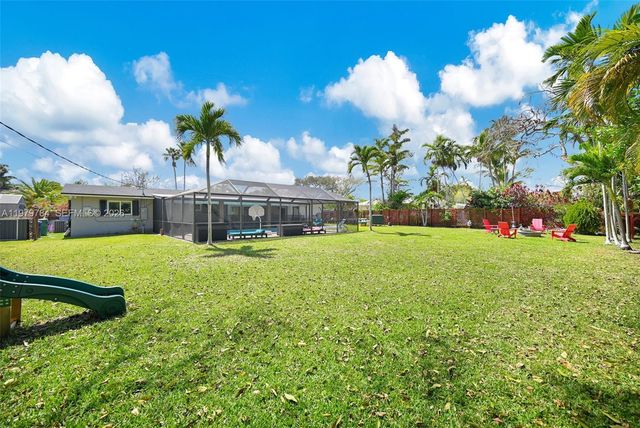 8935 SW 186th Terrace, Cutler Bay, FL 33157