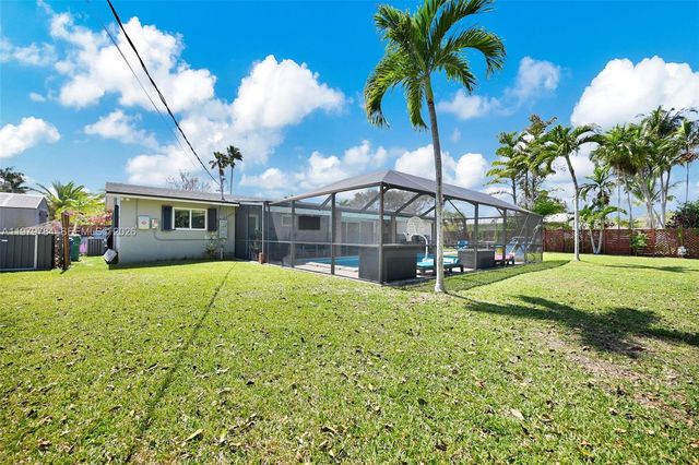 8935 SW 186th Terrace, Cutler Bay, FL 33157