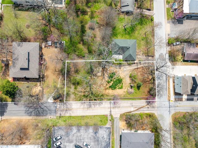 208 S Locust Avenue, Fayetteville, AR 72701