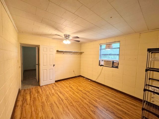 567 Eastview Dr., Laurel, MS 39443