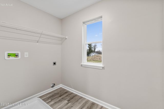 3210 Maldon Ct, Louisville, KY 40216