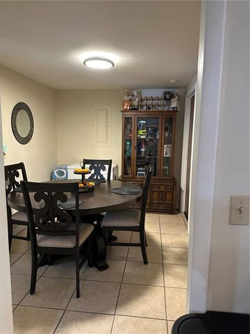 613 S WILLOW AVENUE, Avon Park, FL 33825