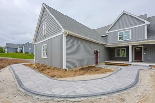 40 Blood Rd, Charlton, MA 01507