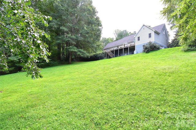 36 Cardinal Lane, Candler, NC 28715