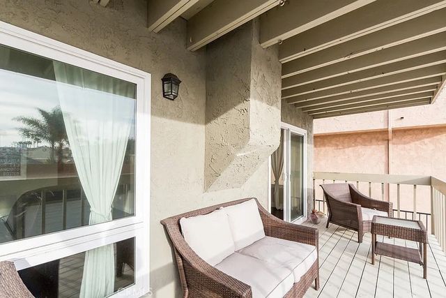 615 N Guadalupe 2, Redondo Beach, CA 90277