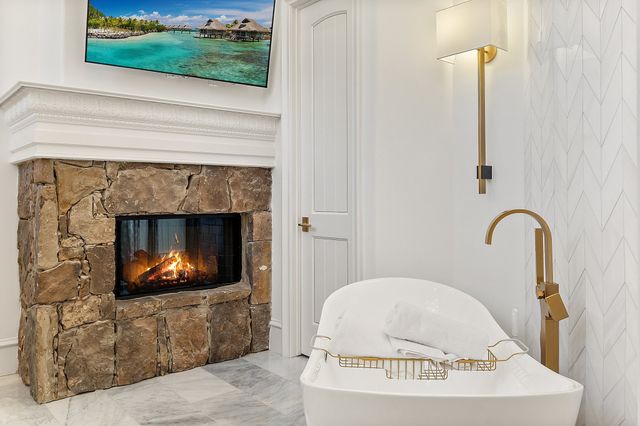 2 Terrabella Lane, Heath, TX 75032