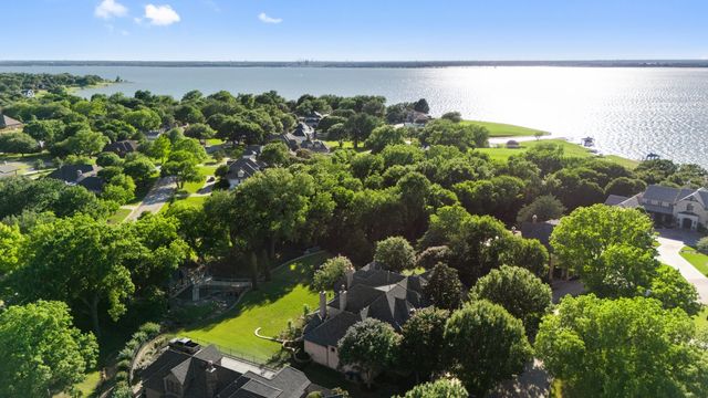 2 Terrabella Lane, Heath, TX 75032