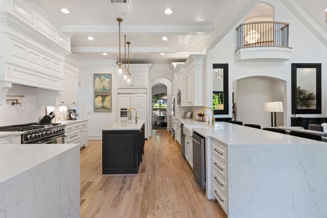 2 Terrabella Lane, Heath, TX 75032