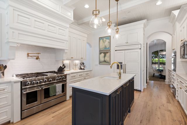 2 Terrabella Lane, Heath, TX 75032