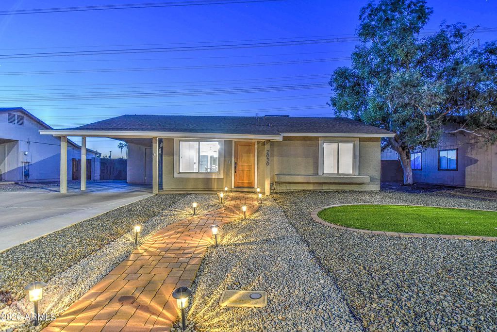 2030 W WESTERN Drive, Chandler, AZ 85224