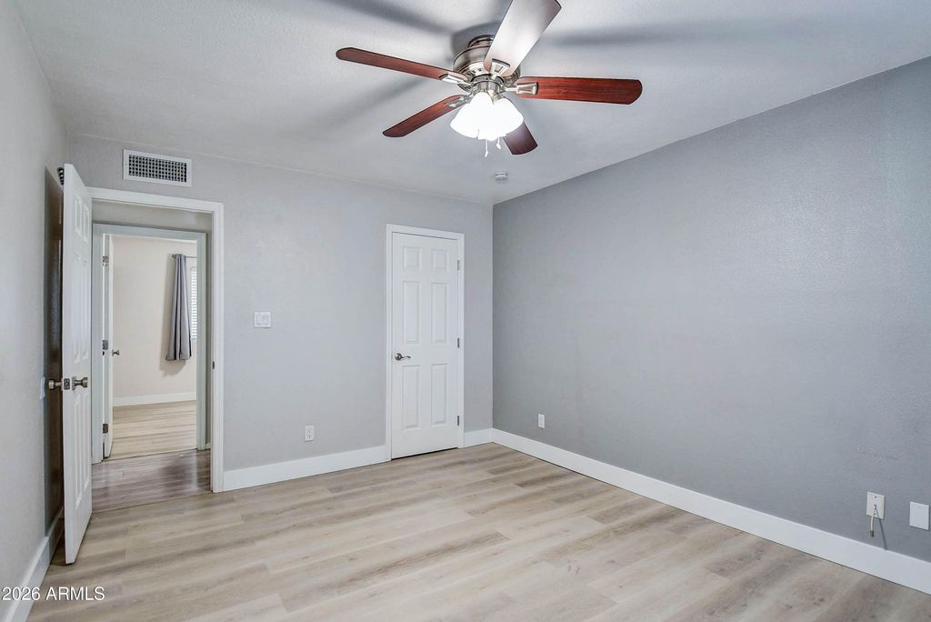 Image 11 of property listing at 2030 W WESTERN Drive, Chandler, AZ 85224