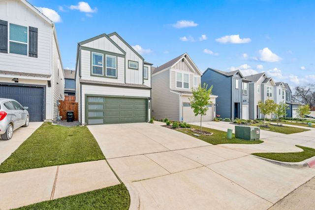 3210 Hampton Drive, Fort Worth, TX 76118