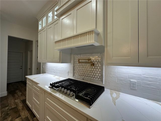 1474 Irigoyen Ct, Corpus Christi, TX 78415