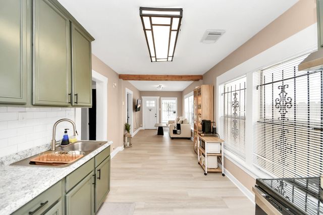 4415 Hershe Street, Houston, TX 77020
