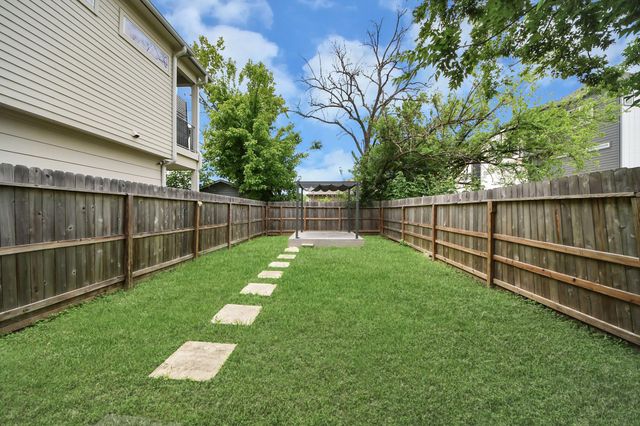 4415 Hershe Street, Houston, TX 77020