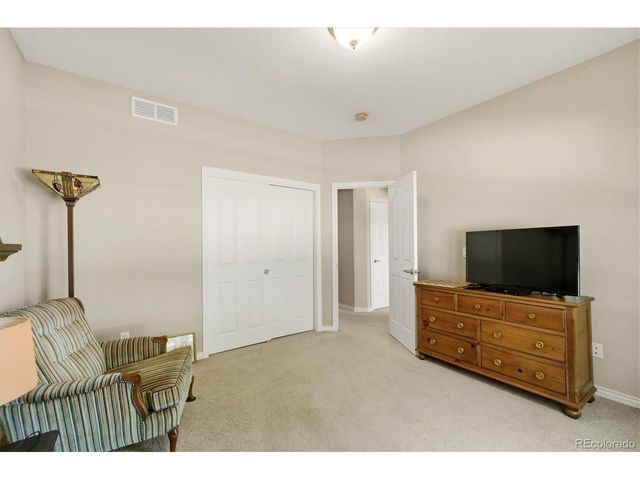 8711 Wild Horse Way, Longmont, CO 80504
