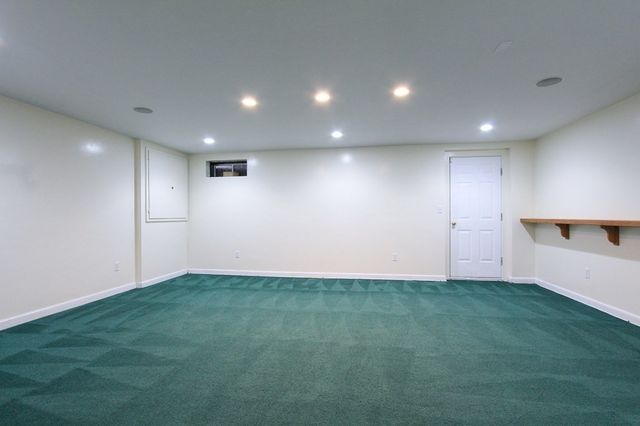 6 Adams Street 1, Newton, MA 02460