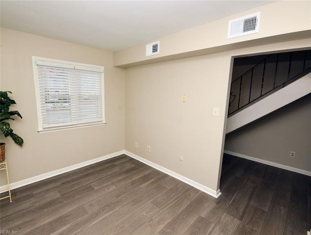 6403 Duquesne PL, Virginia Beach, VA 23464