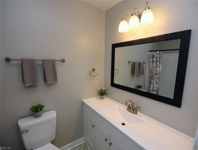 6403 Duquesne PL, Virginia Beach, VA 23464