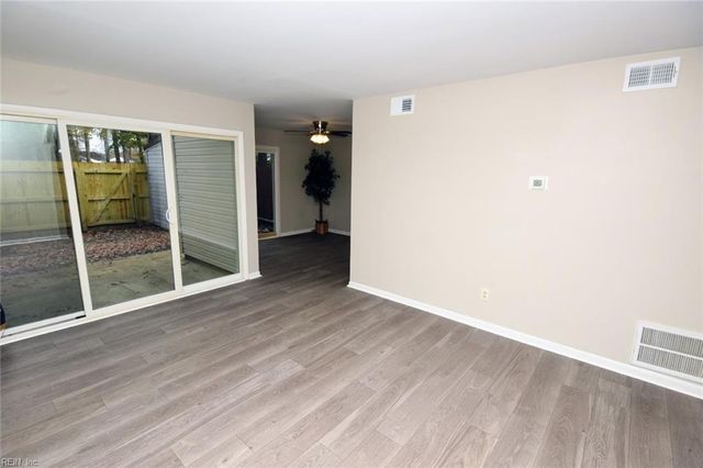 6403 Duquesne PL, Virginia Beach, VA 23464