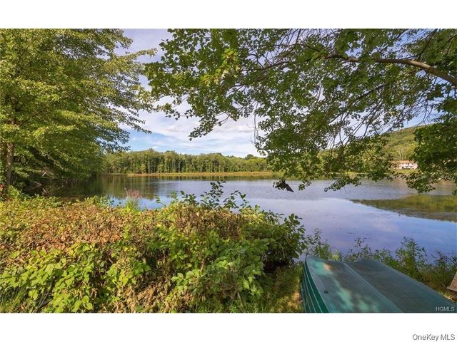 607 Mountain Laurel Drive, Monroe, NY 10950
