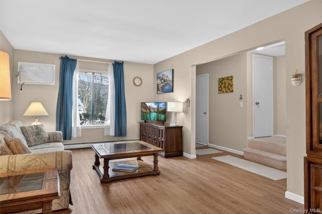 607 Mountain Laurel Drive, Monroe, NY 10950