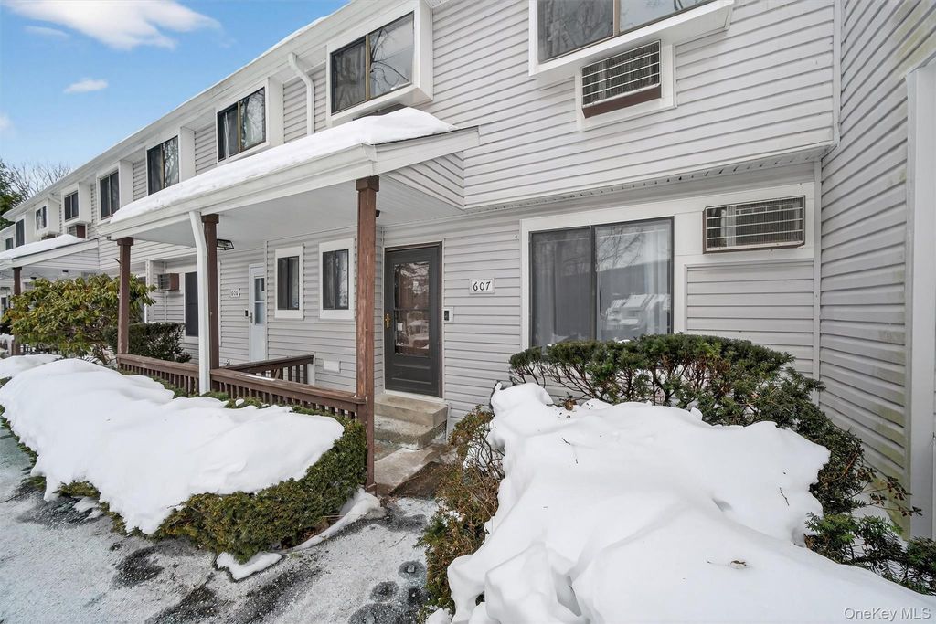 607 Mountain Laurel Drive, Monroe, NY 10950