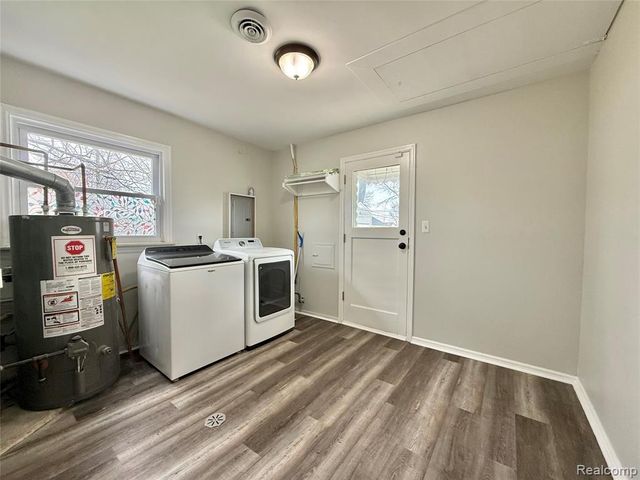 26641 Ridgemont Street, Roseville, MI 48066