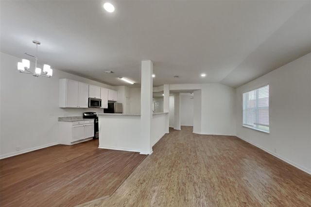 10414 Falling River Drive, Houston, TX 77095