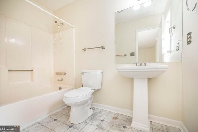 109 Idlewood Court, Bonaire, GA 31005