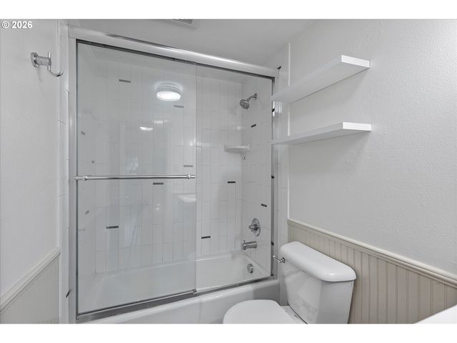 1255 Nw TRAIL Ave 1, Portland, OR 97229