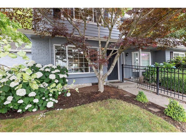 1255 Nw TRAIL Ave 1, Portland, OR 97229