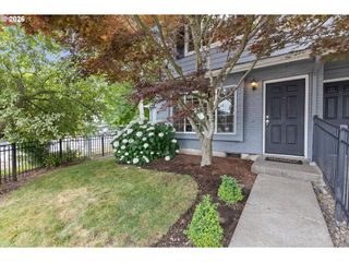 1255 Nw TRAIL Ave 1, Portland, OR 97229