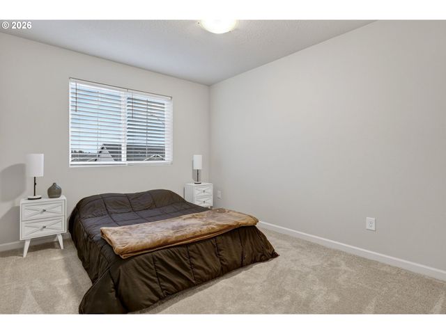 6490 Se 21ST St, Gresham, OR 97080