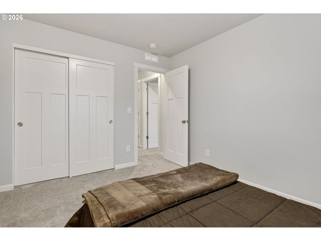 6490 Se 21ST St, Gresham, OR 97080