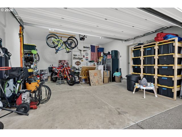 6490 Se 21ST St, Gresham, OR 97080