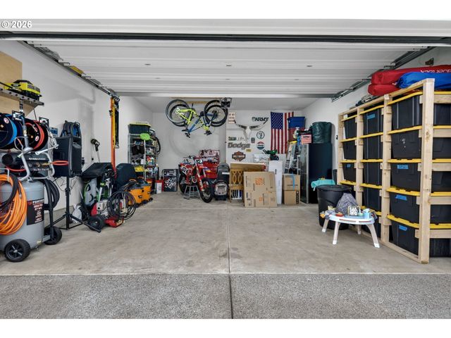 6490 Se 21ST St, Gresham, OR 97080