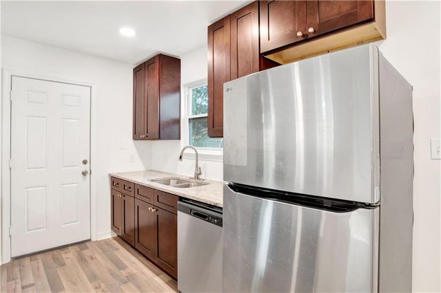 1110 Jackson Road, Mobile, AL 36605