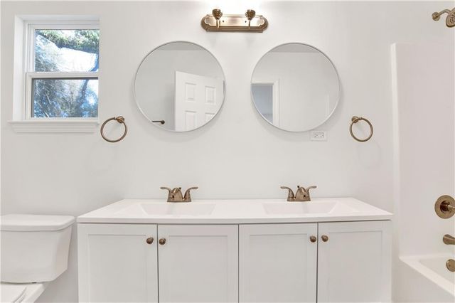 1110 Jackson Road, Mobile, AL 36605