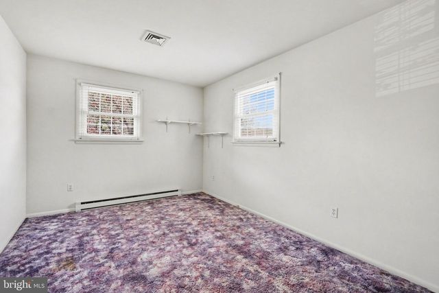 11 RANDI RD, Enola, PA 17025