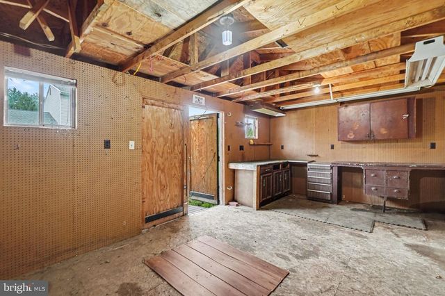 11 RANDI RD, Enola, PA 17025