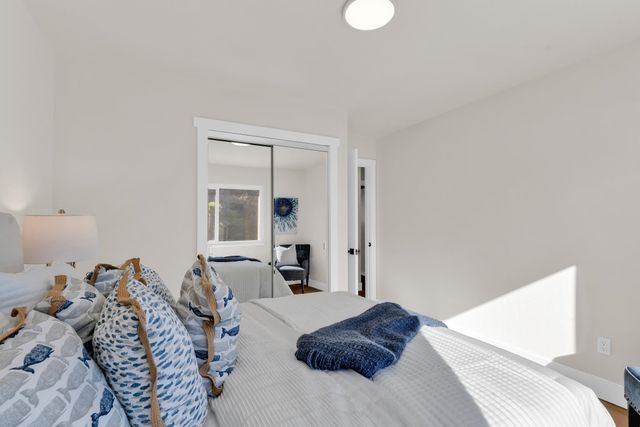 1021 Morello Ave, Martinez, CA 94553