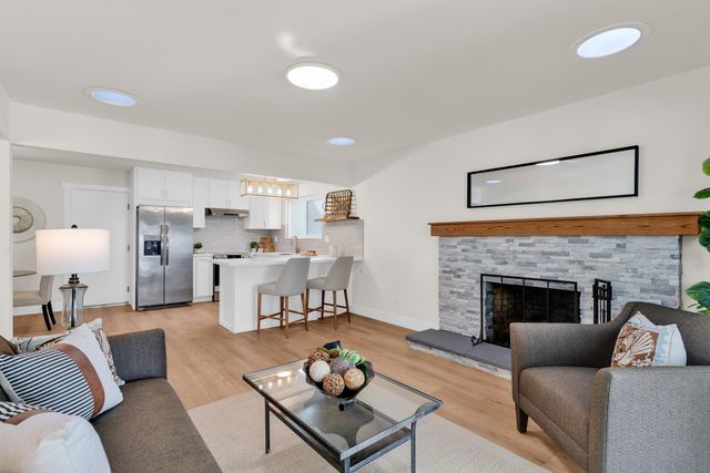 1021 Morello Ave, Martinez, CA 94553