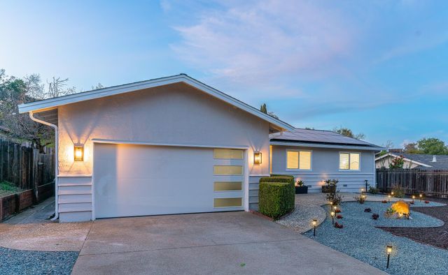 1021 Morello Ave, Martinez, CA 94553