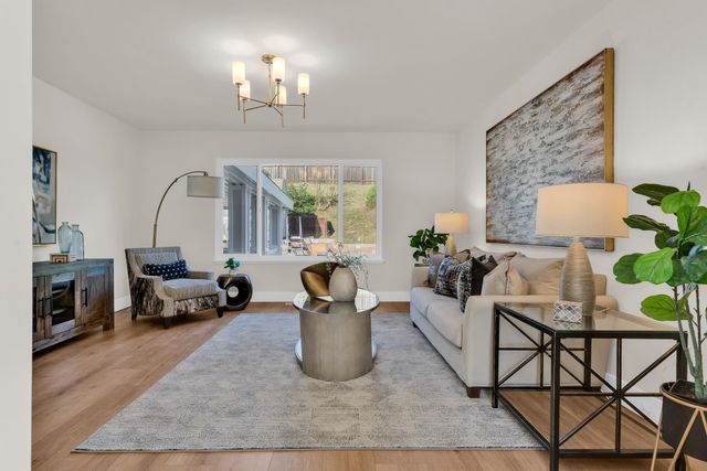 1021 Morello Ave, Martinez, CA 94553