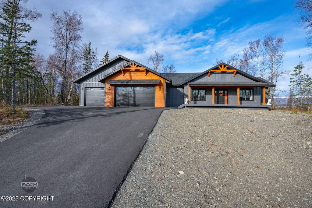 1701 S Corwin Lane, Wasilla, AK 99654