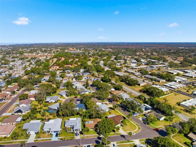 8035 GLENEAGLE DRIVE, Port Richey, FL 34668