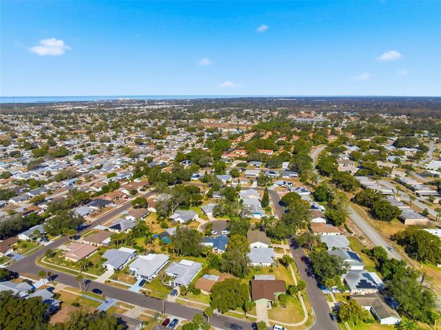 8035 GLENEAGLE DRIVE, Port Richey, FL 34668