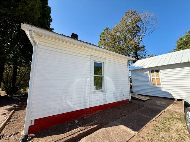 220 Oaklawn Avenue, Woodsfield, OH 43793